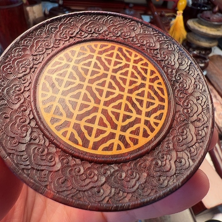 L***E手串/手链小叶紫檀小叶紫檀盘子