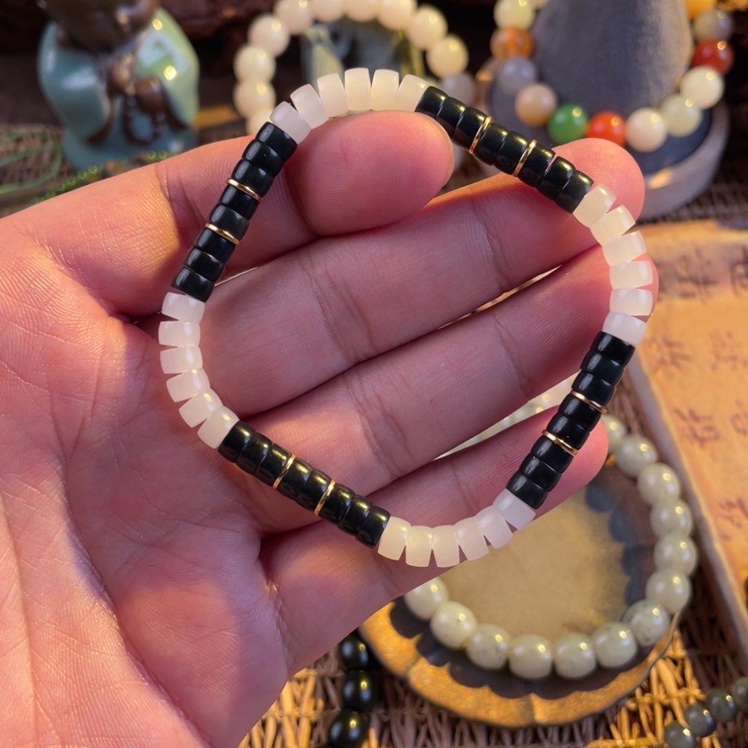 未镶嵌手链和田玉