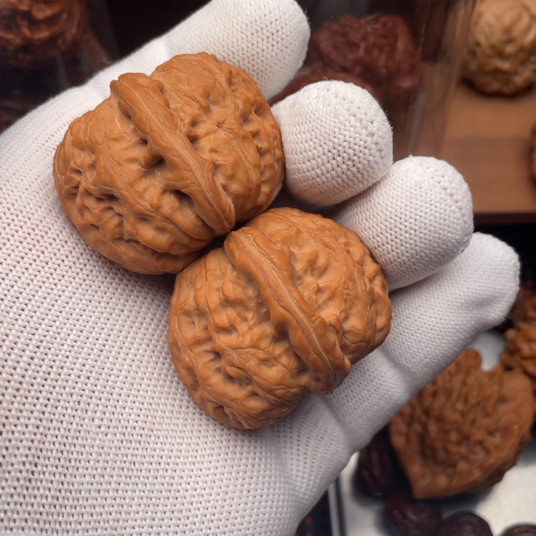 文玩核桃吊坠平谷元宝