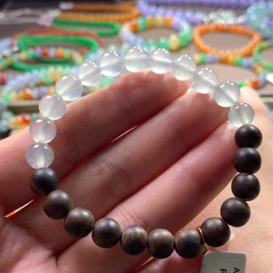 未镶嵌手链翡翠翡翠冰川底淡阳底白月光飘花卡7.80+