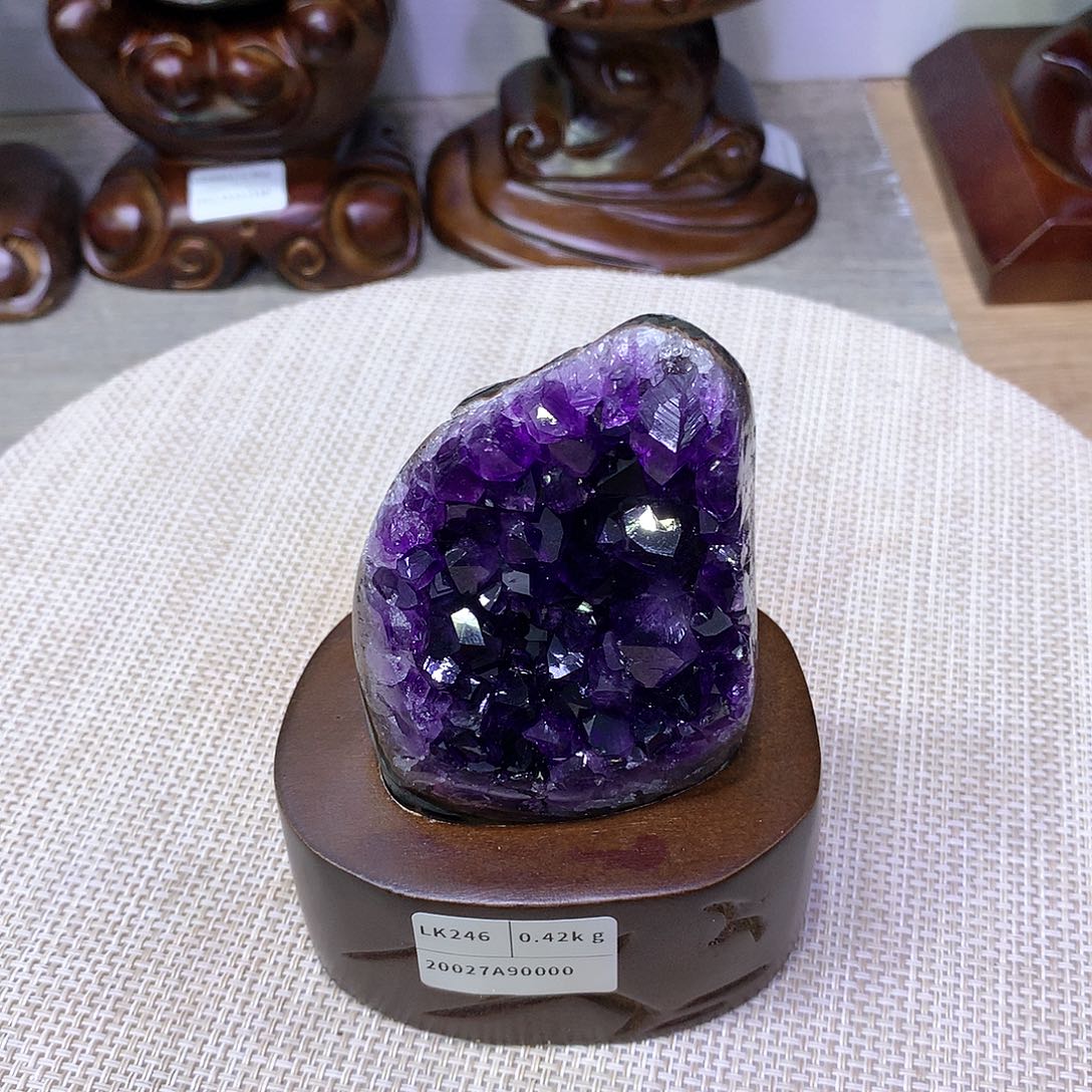 紫晶大型摆件（非配饰）未镶嵌