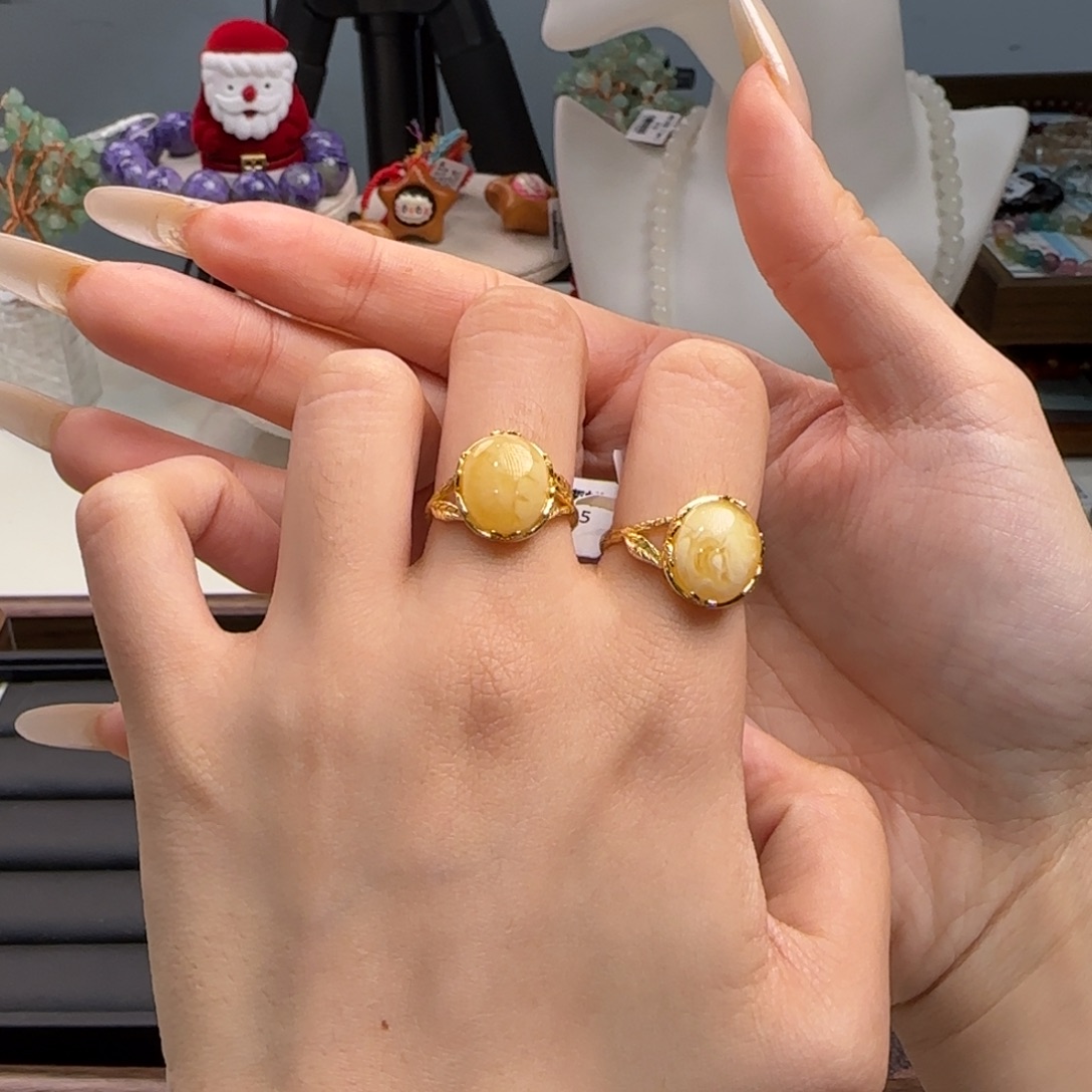 蜜蜡银S925镶嵌戒指大蛋面多样发一