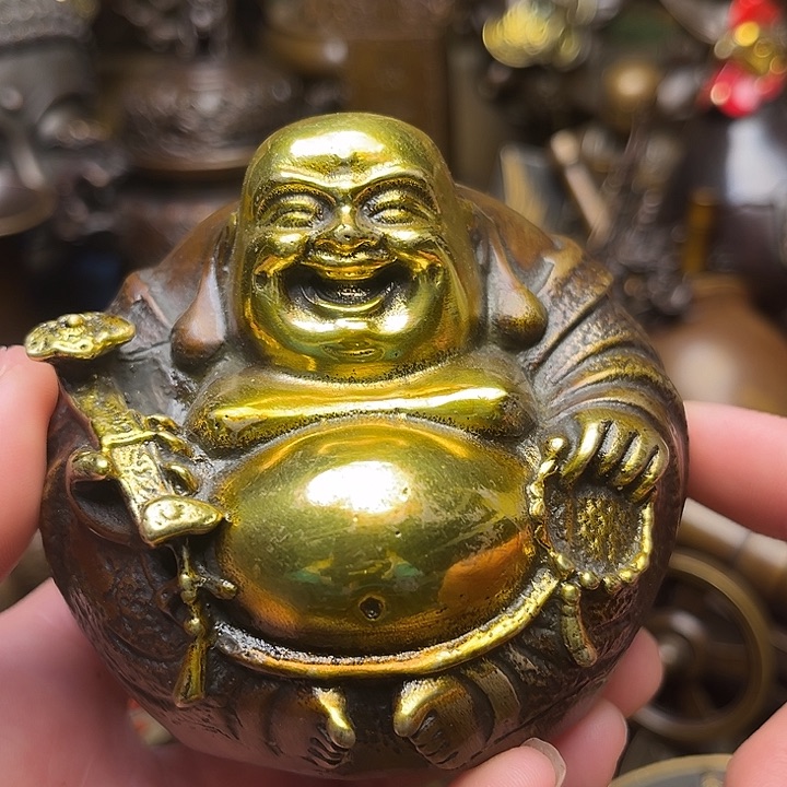 精美铜器批发档口