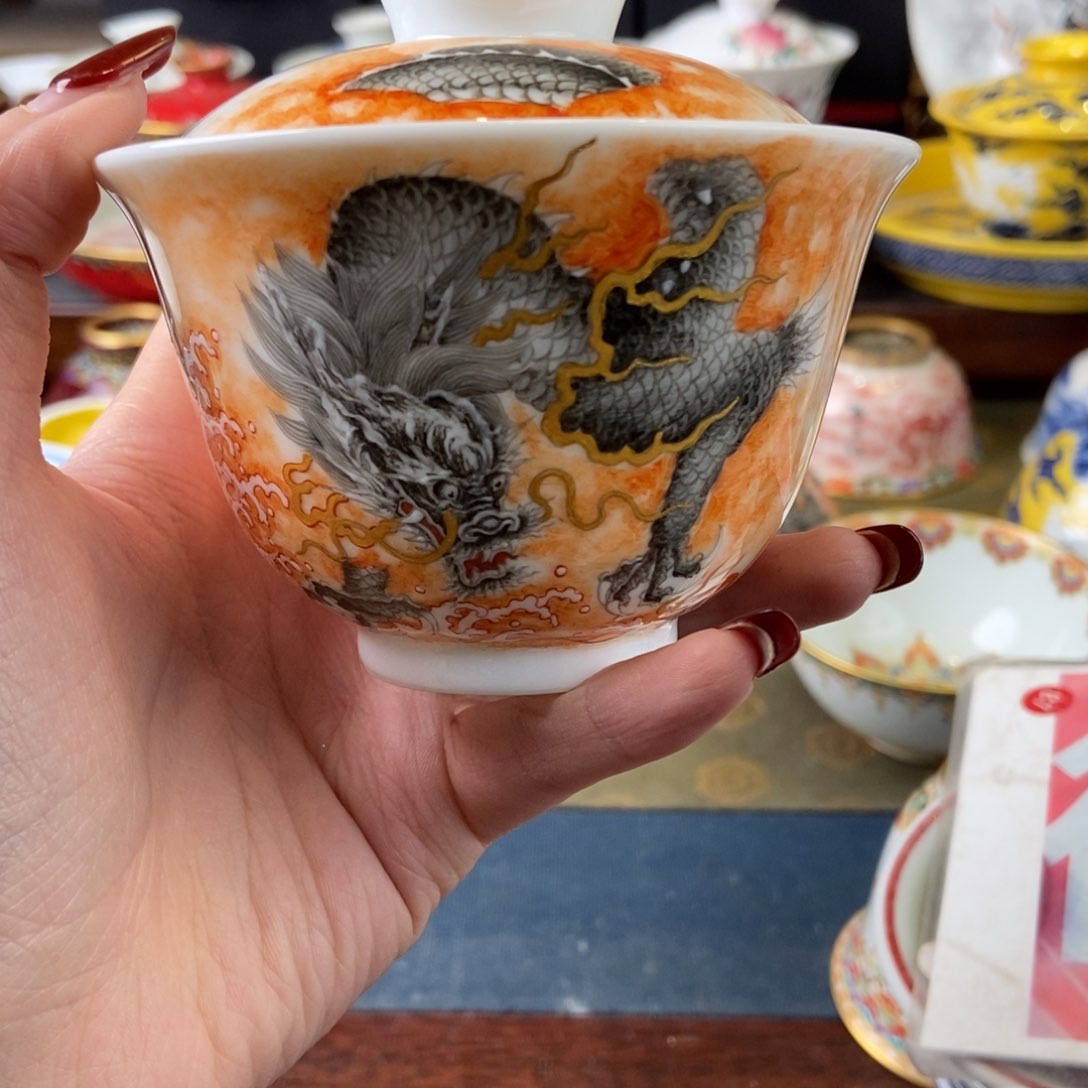 陶瓷艺术家的作品是一种非常