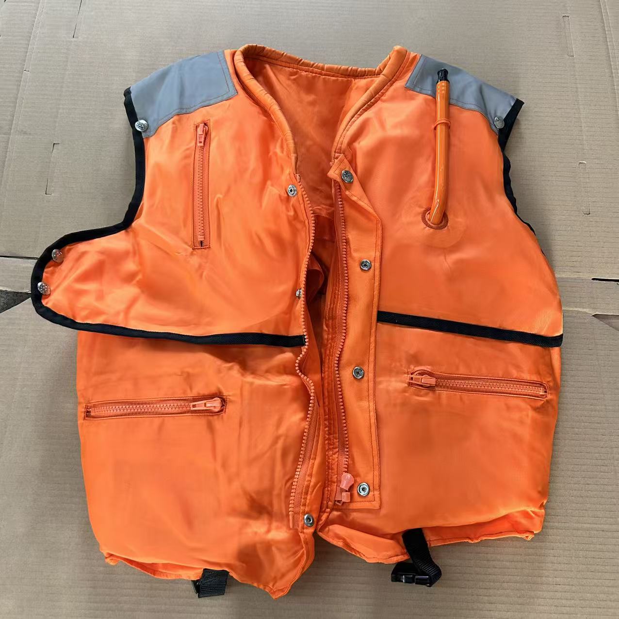 *海*橙色男女同款 >救生衣