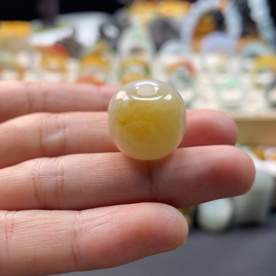 定制翡翠未镶嵌珠子