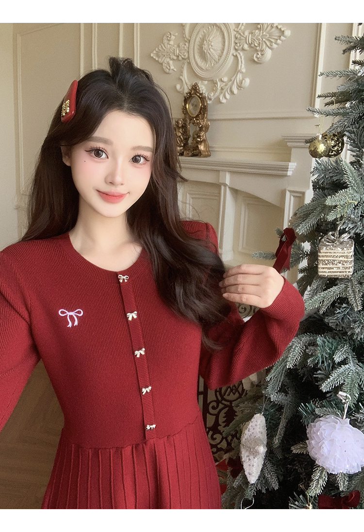 2025冬装孕妇哺乳过年大码女甜美收腰显瘦长短款内搭针织连衣裙