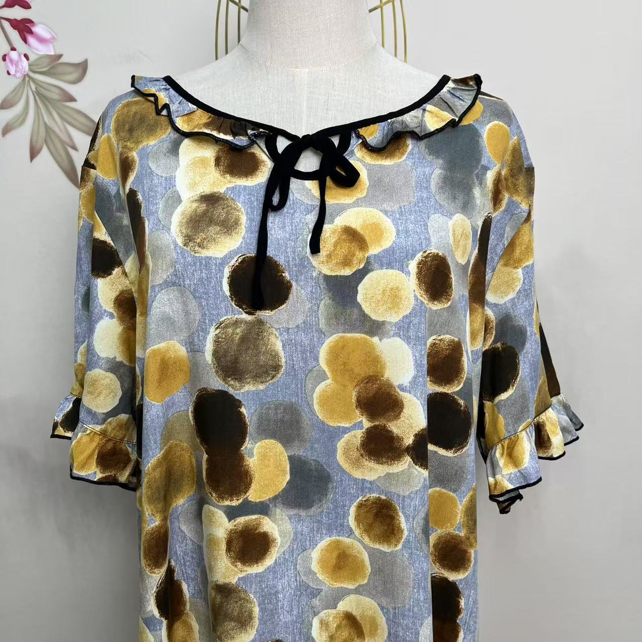 【绒兰】莱赛尔天丝棉绸人造棉花边家居睡裙 203号 灰底大点