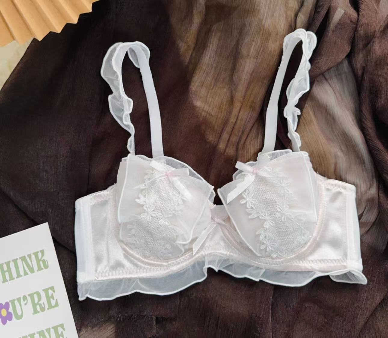 8818#日系甜美蕾丝绸带少女内衣可爱蝴蝶结软钢圈女士文胸
