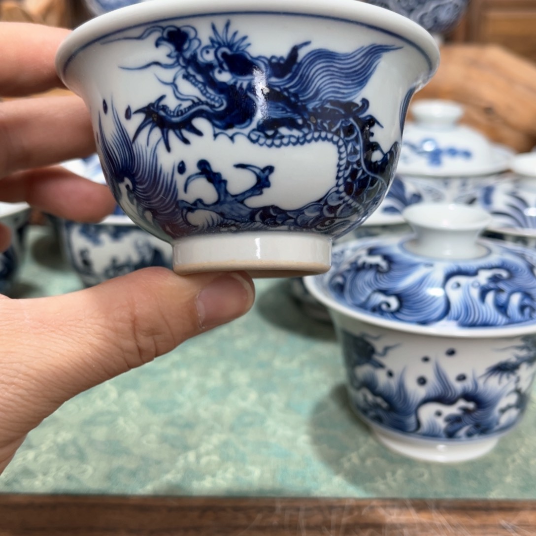 翰林瓷轩鱼化龙压手杯 清