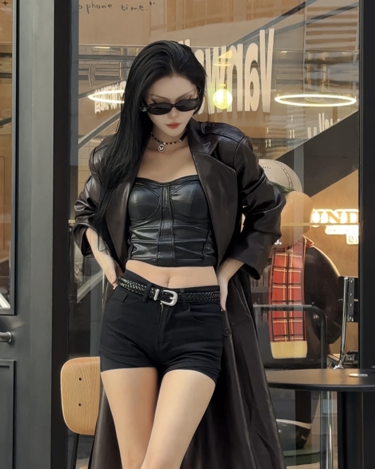 【美背】高级感修身黑色吊带PU皮背心