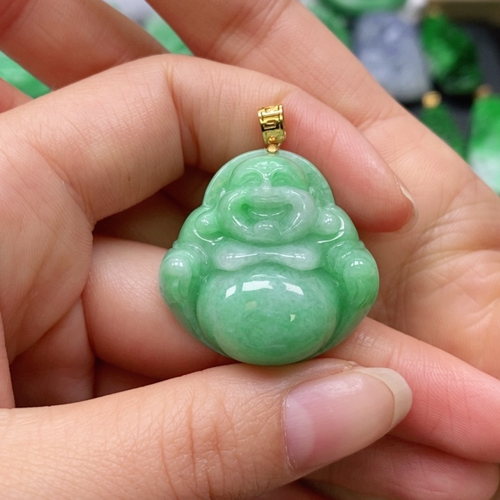 翡翠颈饰未镶嵌吊坠