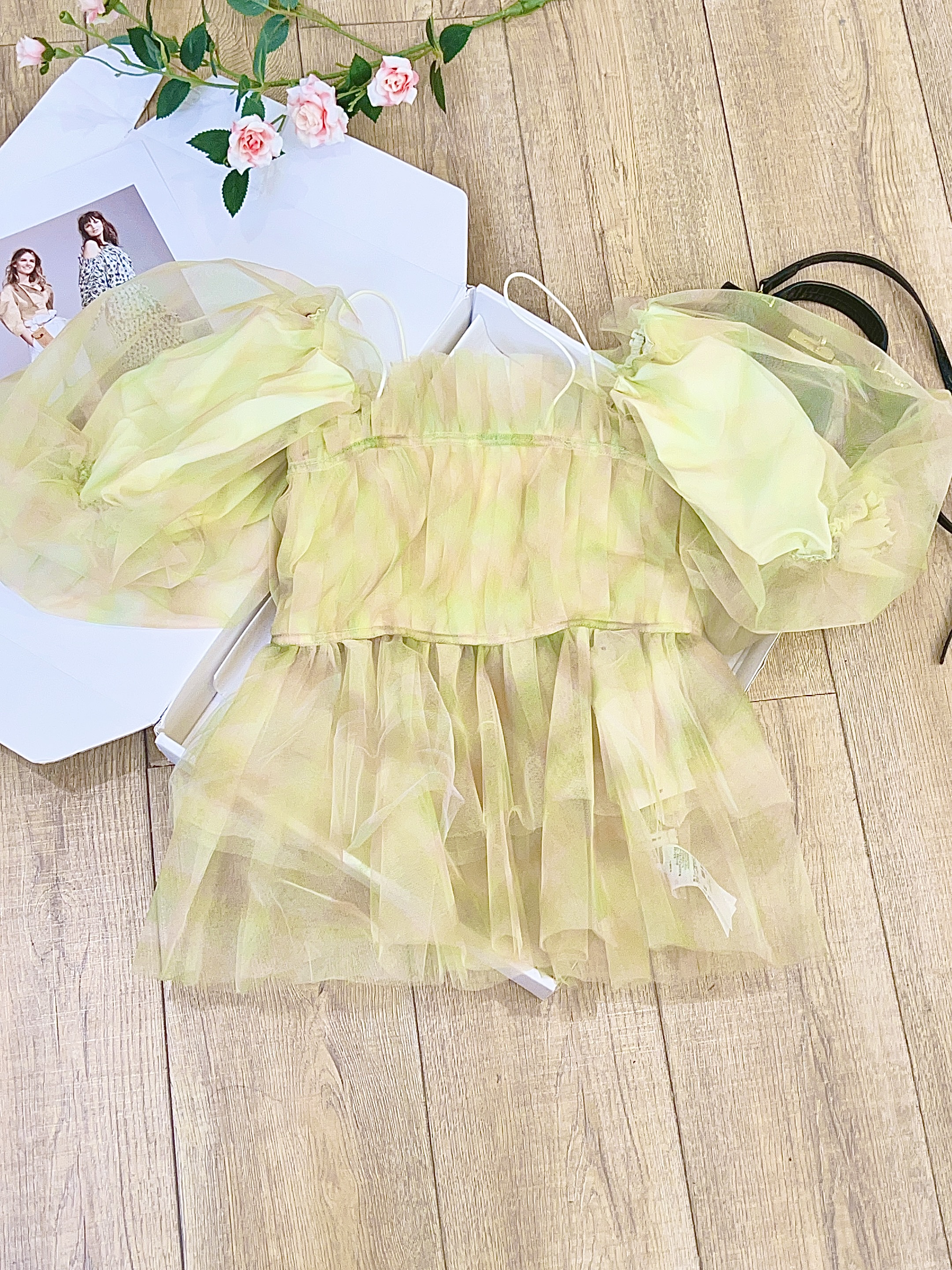 琳心丨夏季新款时尚法式黄色网纱泡泡袖方领短款衬衣 6274