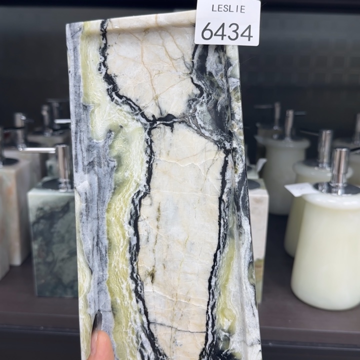 花*Yy6434。。。。。。。。。漏