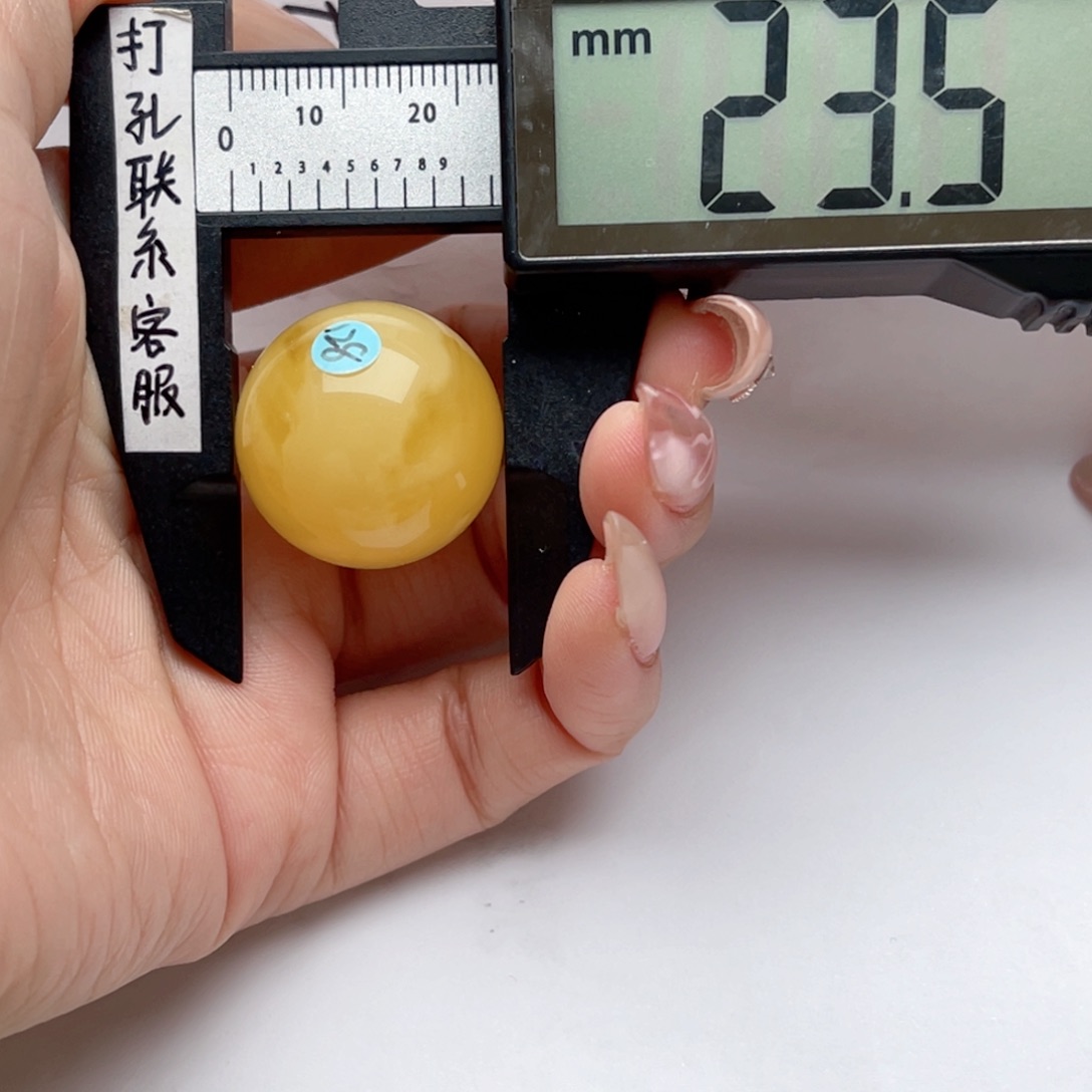 蜜蜡裸石未镶嵌O*?蜜蜡圆珠 思思