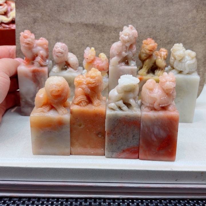 老挝石11111111111