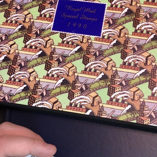 哈哈哈哈哈英国册子