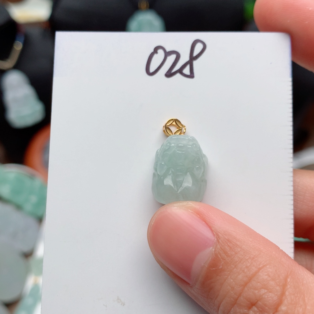 翡翠颈饰银S925镀金镶嵌吊坠