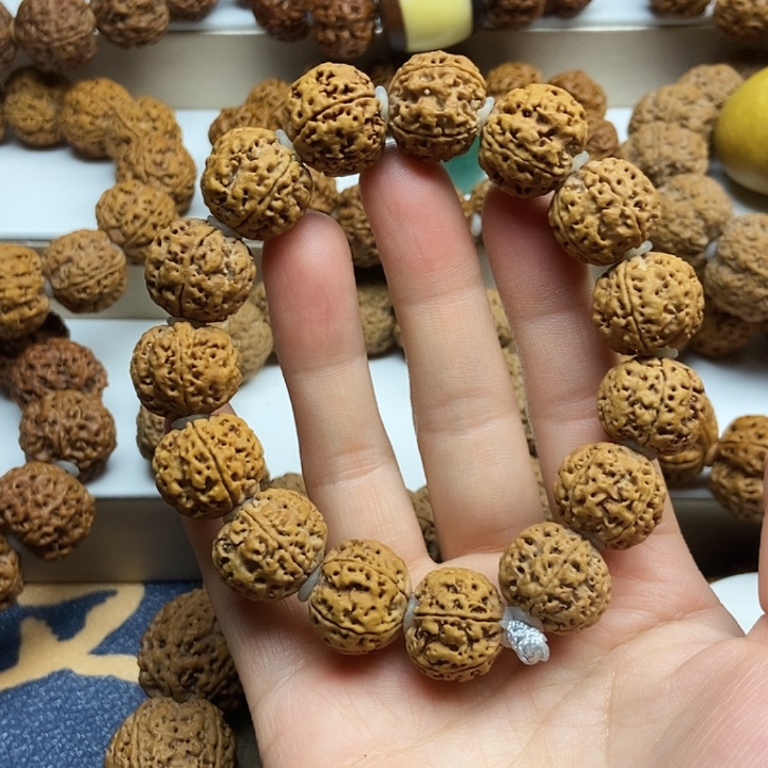 金刚菩提吊坠安娜蜂王