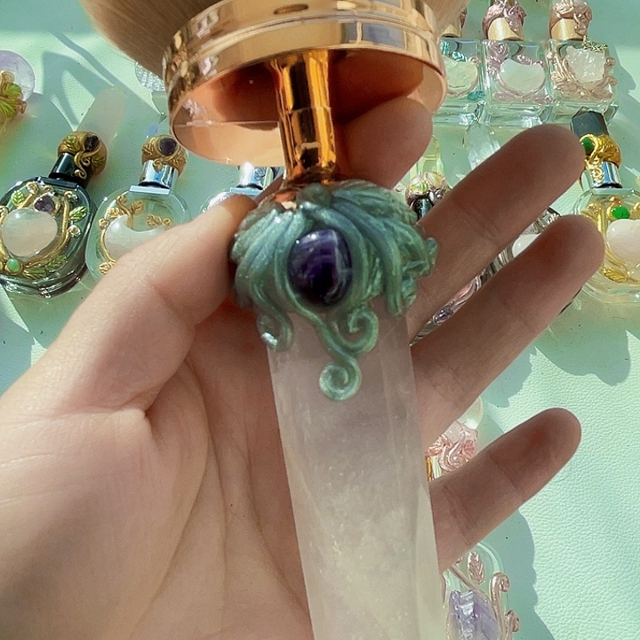 东***师未镶嵌摆件水晶水晶