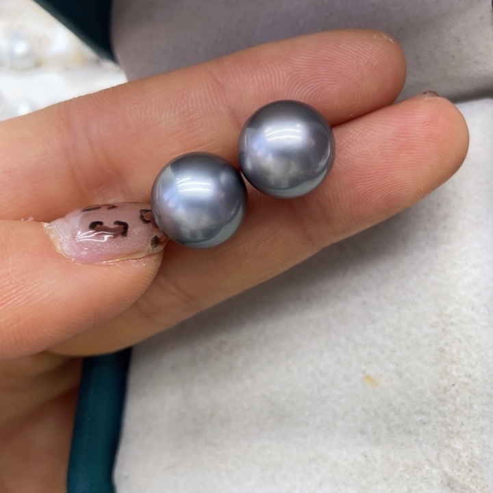 海水珍珠耳饰18K金镶嵌