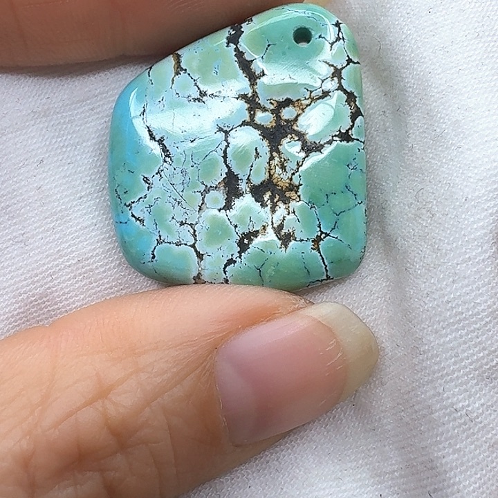 未镶嵌绿松石吊坠