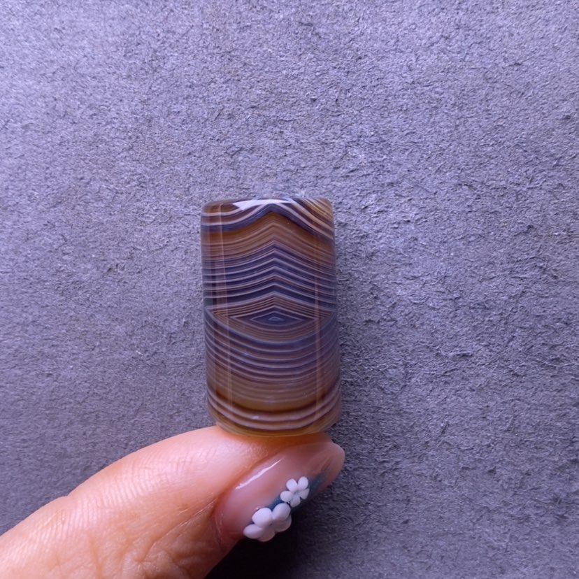 【闪购商品】未镶嵌玛瑙/玉髓珠宝奇石辽****人