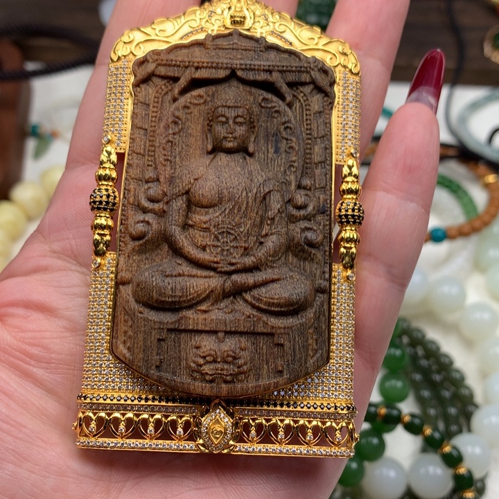 沉香吊坠沉香精品吊坠