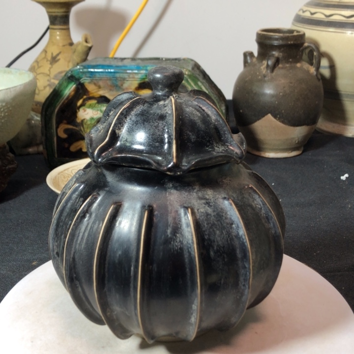 盖罐峻*盖罐 黑釉 器型大气