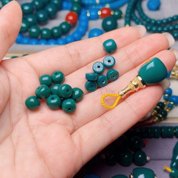 王***仙分体三通卡12，10个7m老型，卡8m一个，六m药片6个