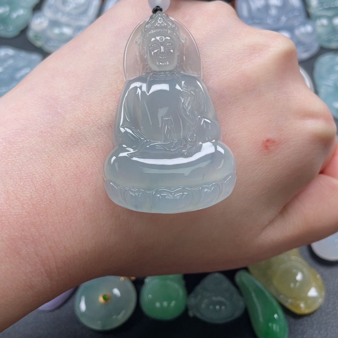 【闪购商品】翡翠颈饰未镶嵌素衣