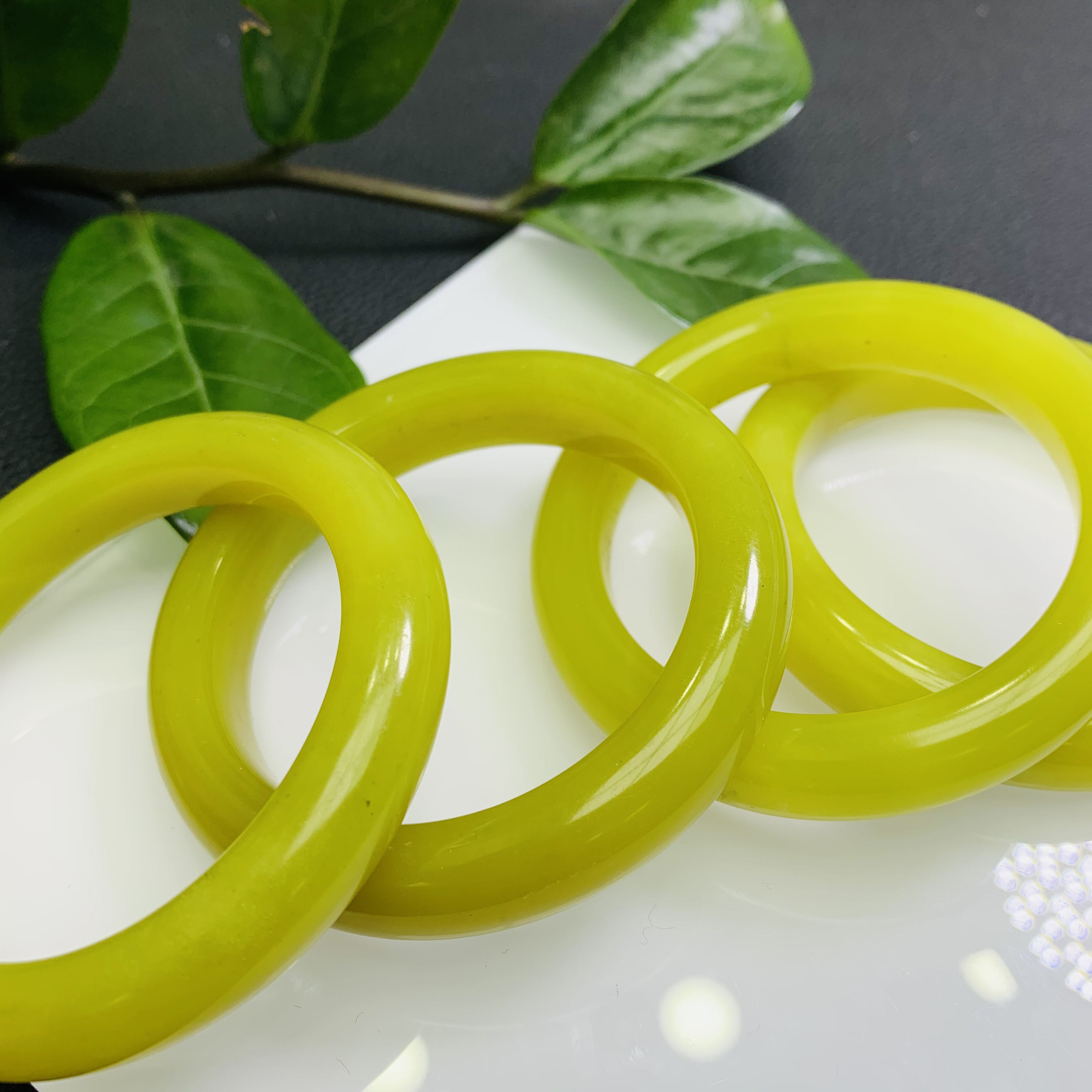 「戴琴珠宝」W65-岫玉手镯52-63#（多样性发其一）