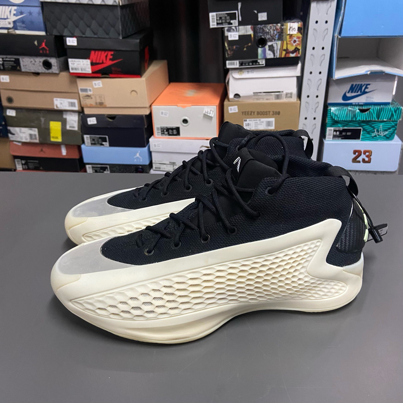 95新 MM6 44码 有原盒 ae1 爱德华兹1 黑白 12969307