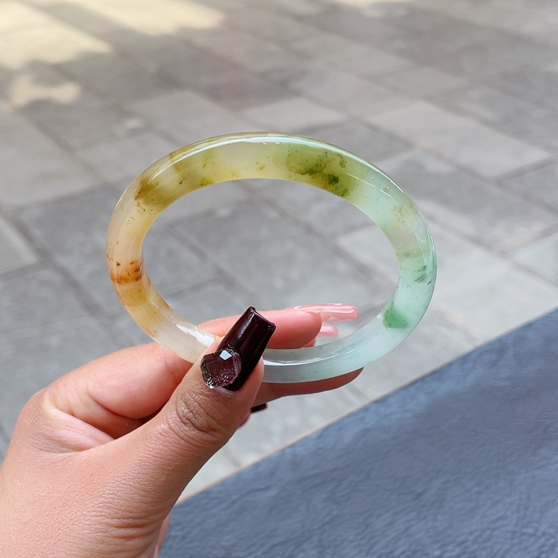 石英质玉手镯未镶嵌19