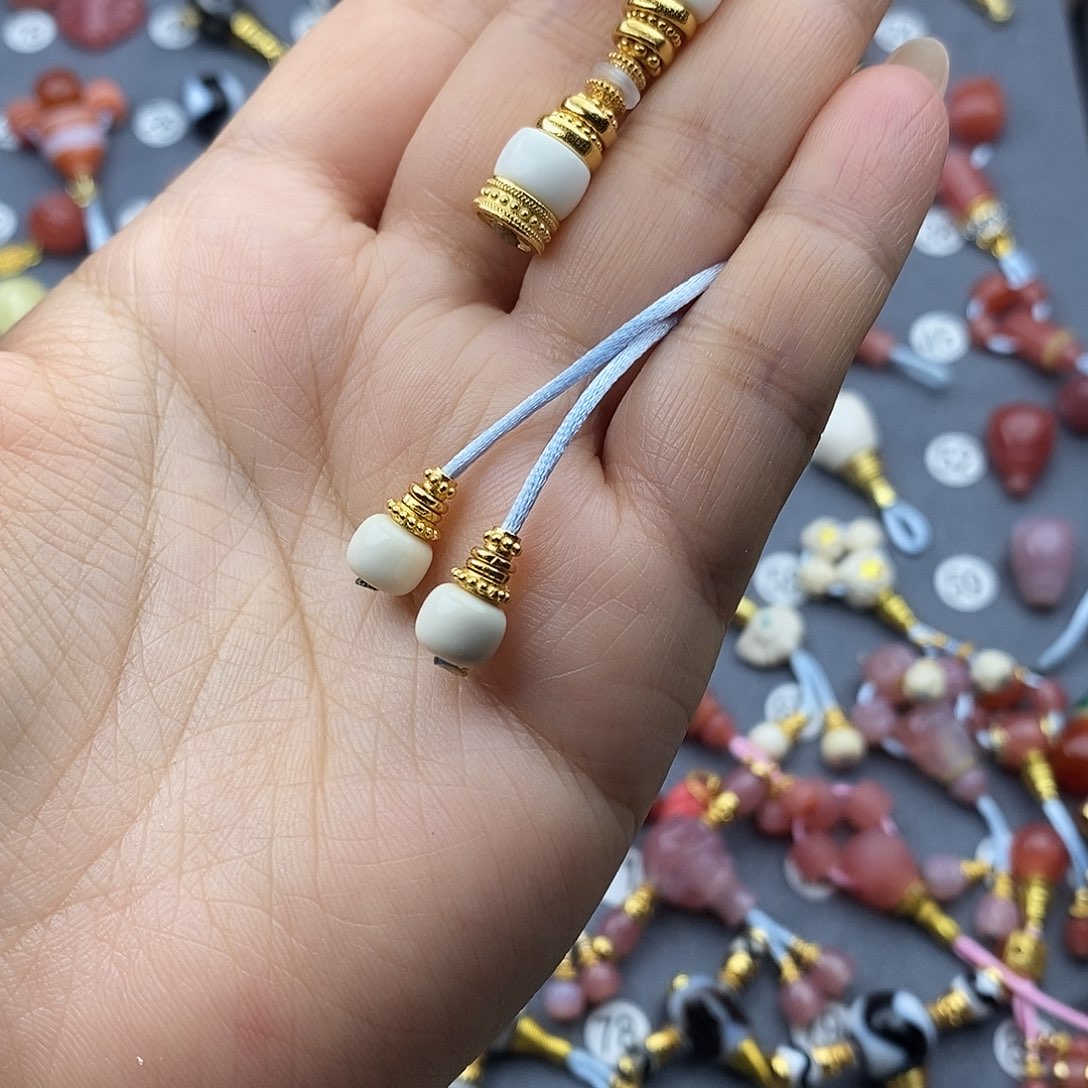 一****玛瑙/玉髓未镶嵌饰品