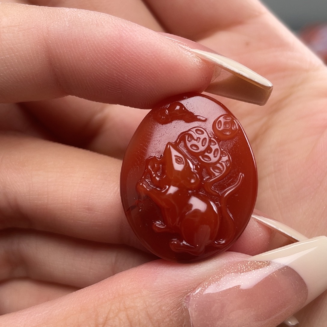 南红玛瑙南红玛瑙未镶嵌