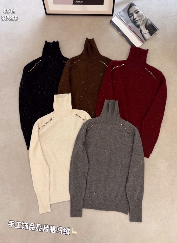 7891芭莎家肩彩石（高领）上衣