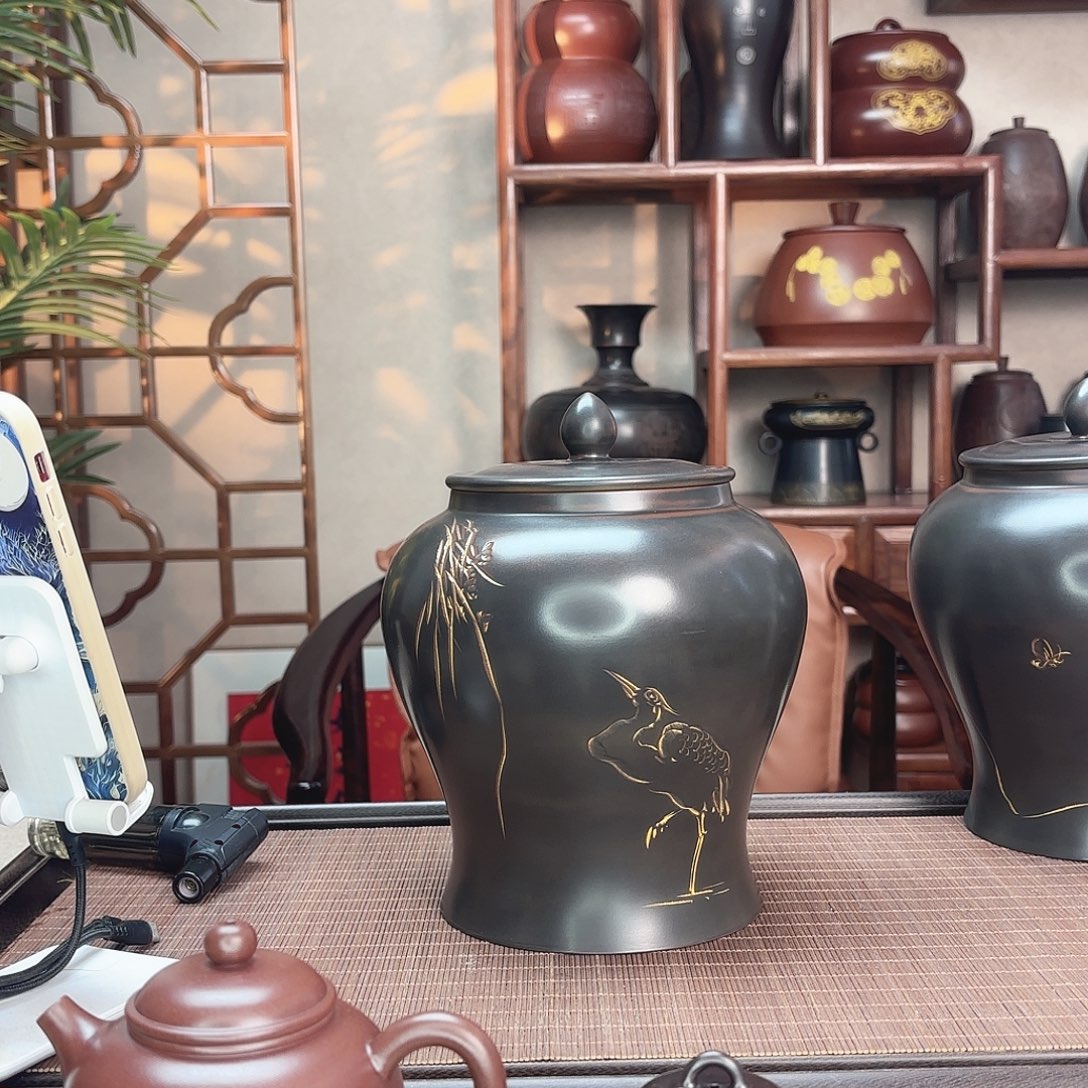 钦州坭兴陶微手工1.1斤将军罐福利