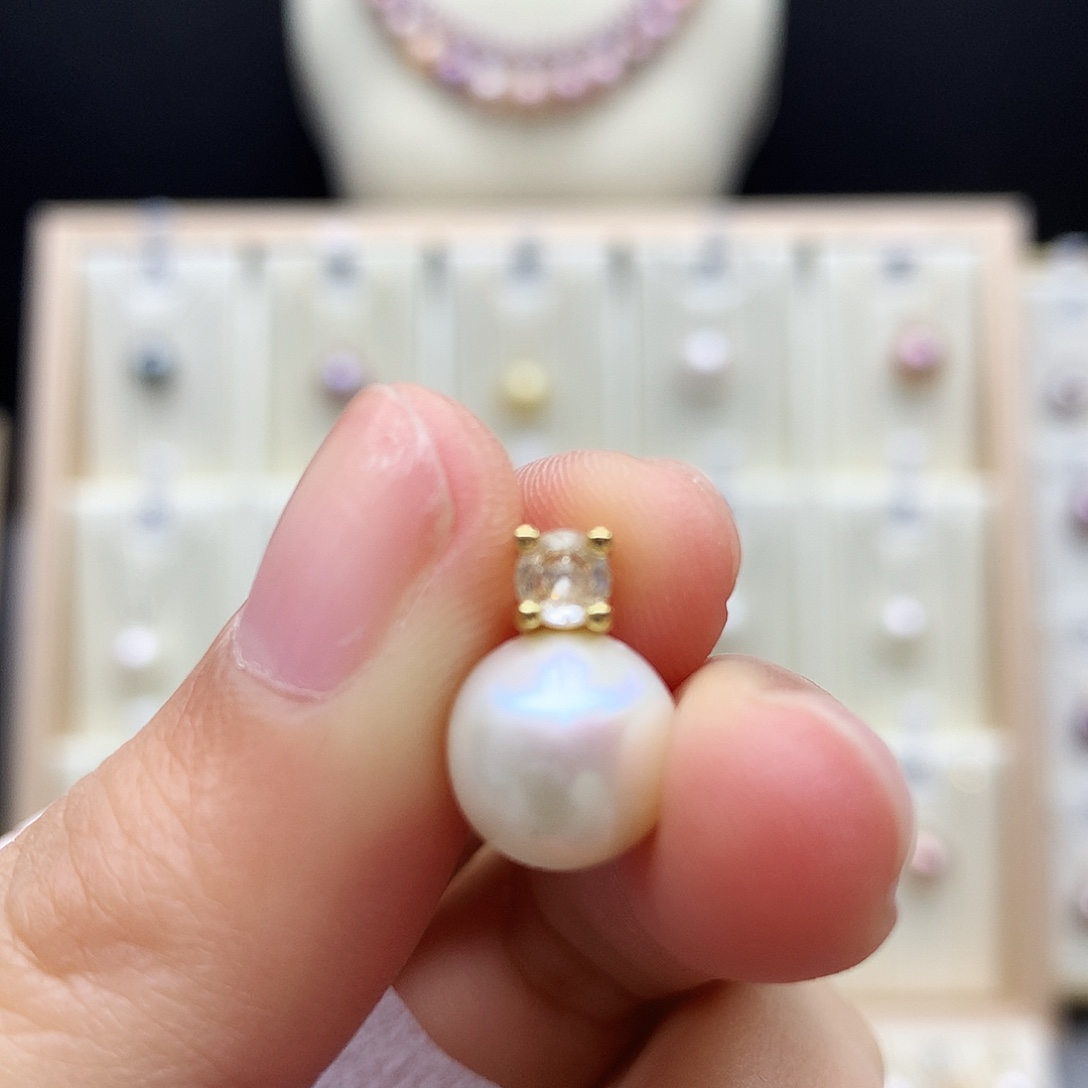 合金淡水珍珠颈饰