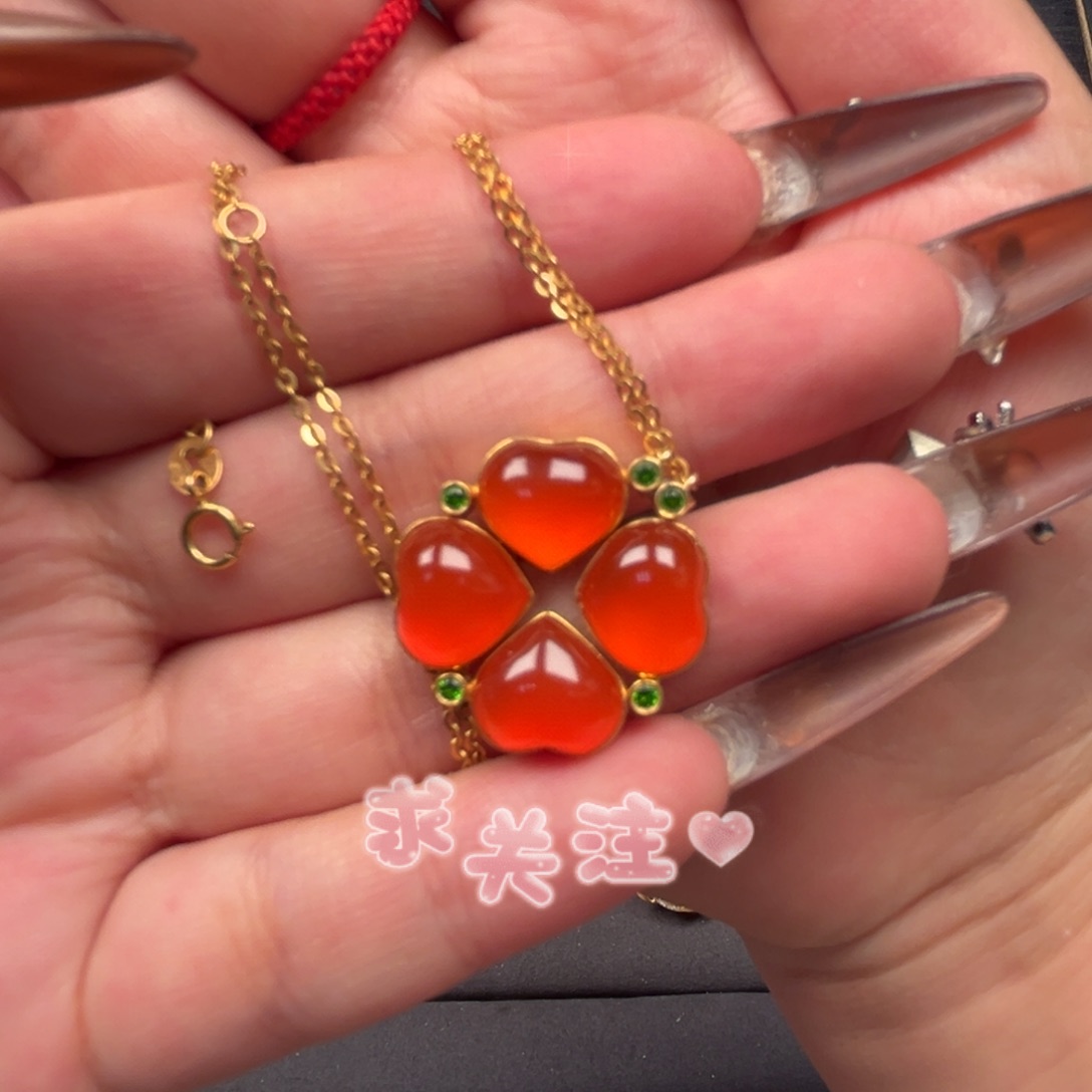 南红玛瑙吊坠(不含链)18K金镶嵌殊*