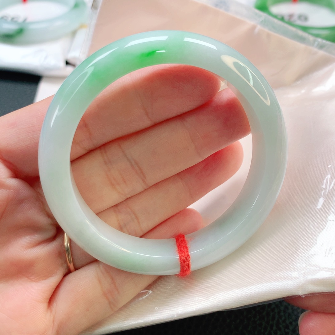 未镶嵌手镯翡翠53正