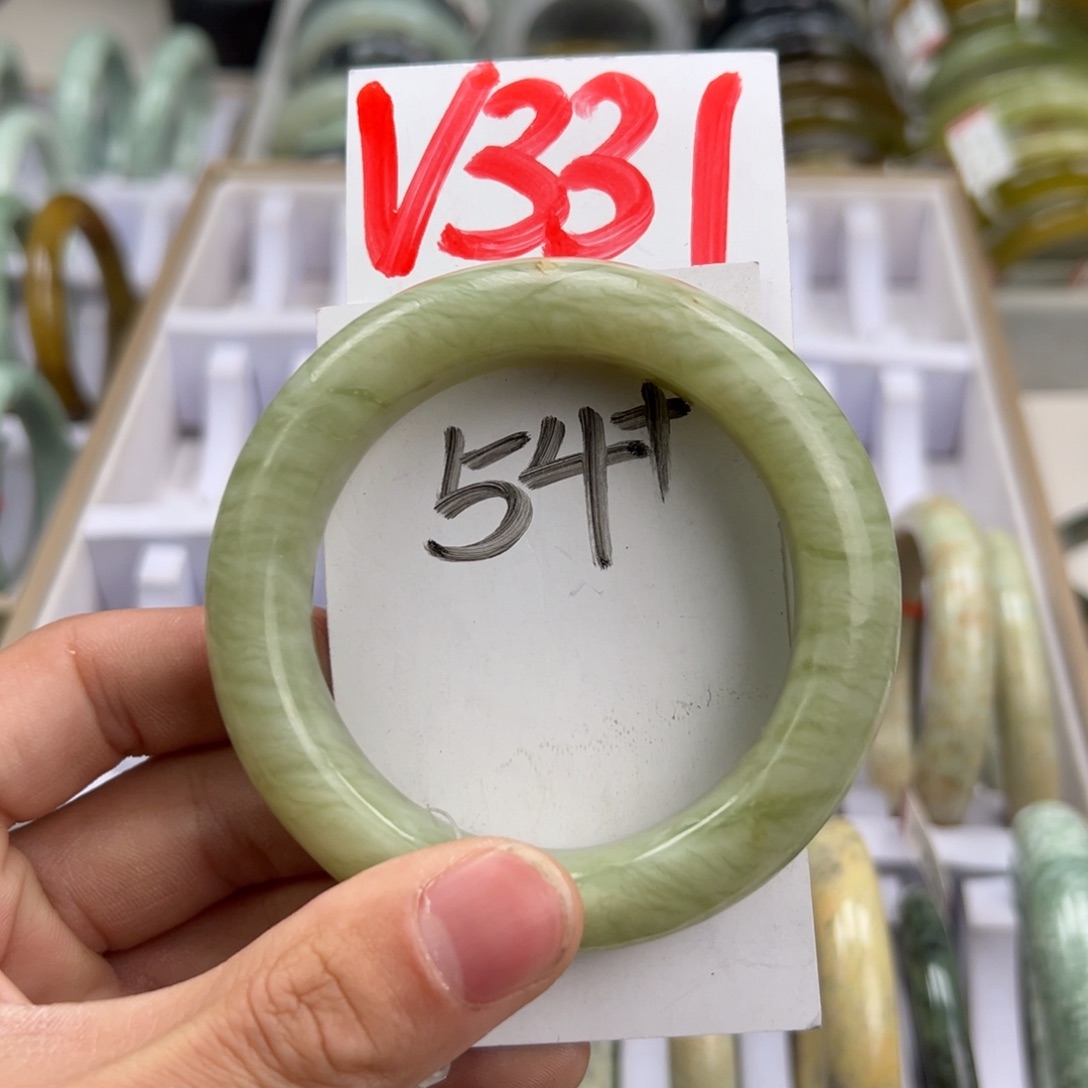岫玉手镯未镶嵌天然岫玉微瑕