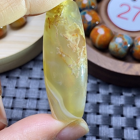 未镶嵌颈饰玛瑙/玉髓沈*