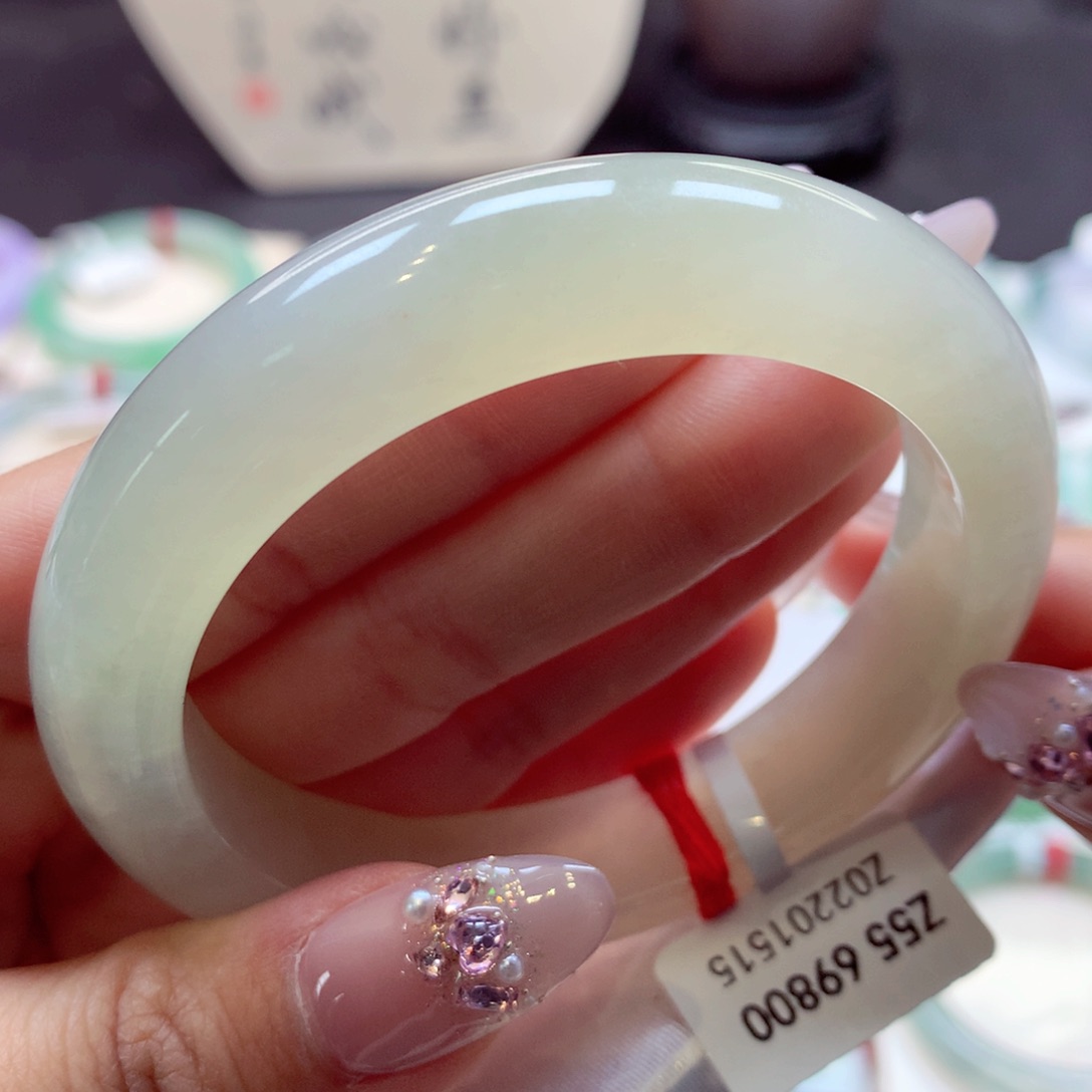 翡翠手镯未镶嵌8翡翠手镯99