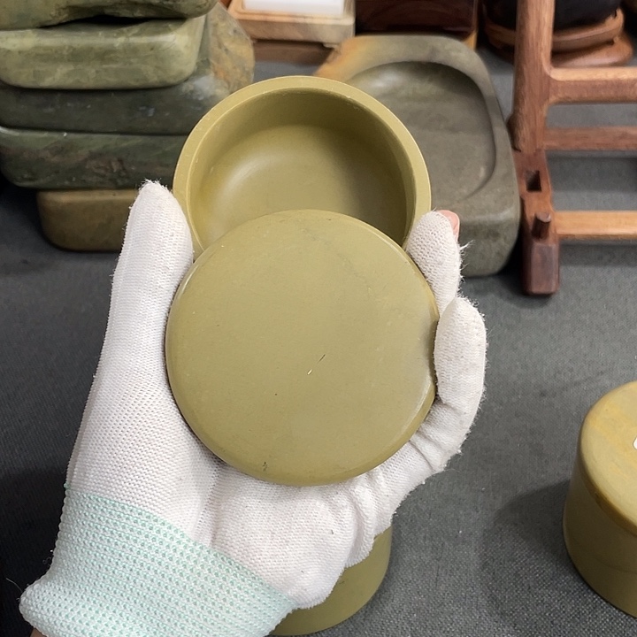 广东肇庆原石端砚