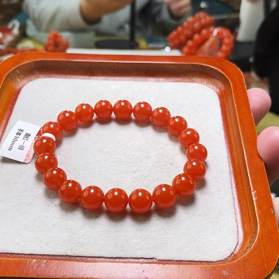 南红玛瑙未镶嵌手链