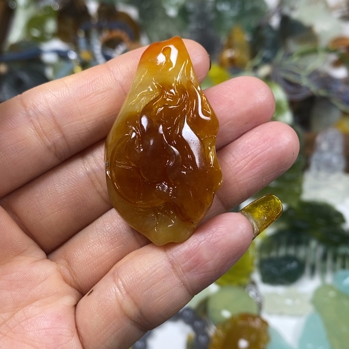 未镶嵌蛇纹石玉吊坠@****^