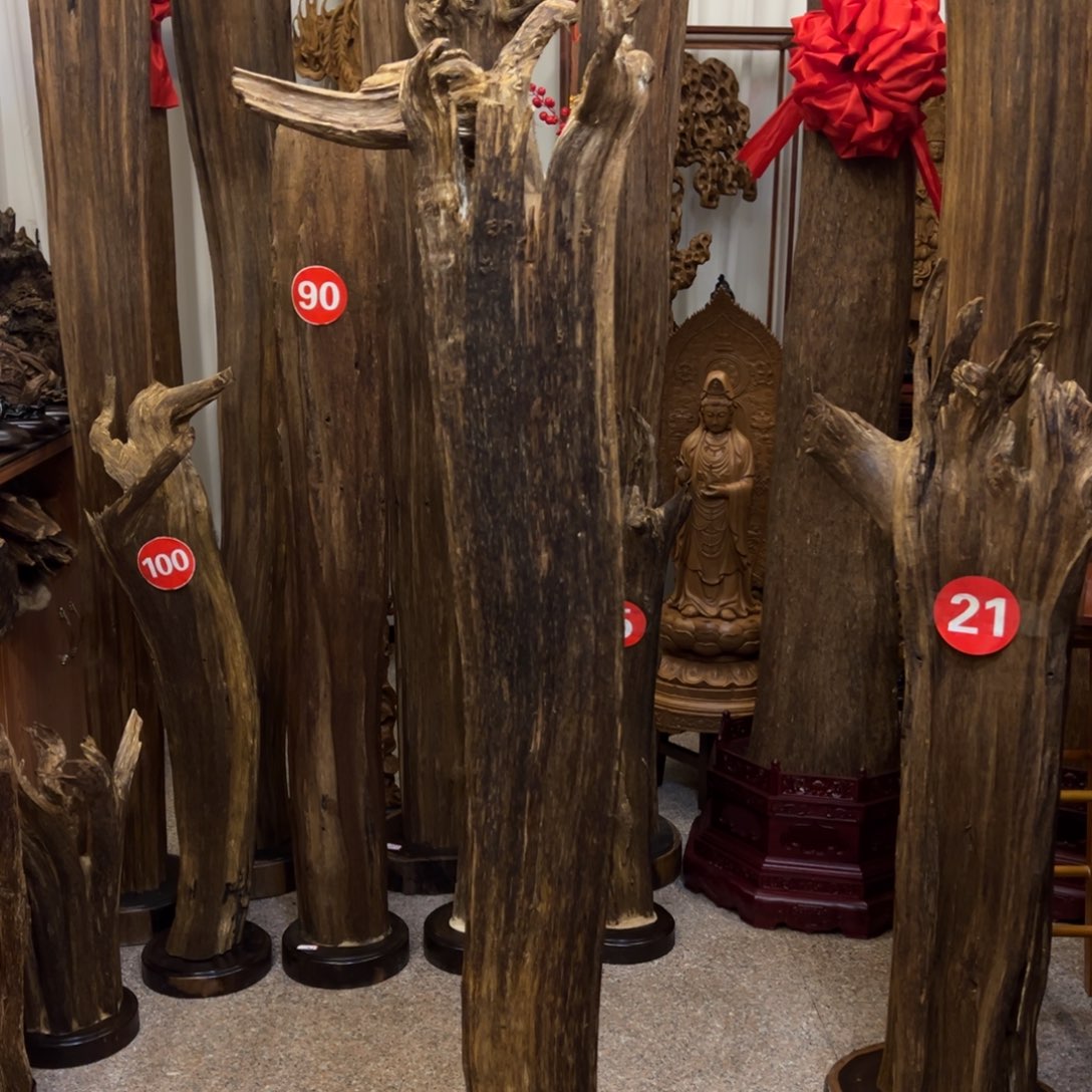 沉香摆件昭*沉香摆件➕底座