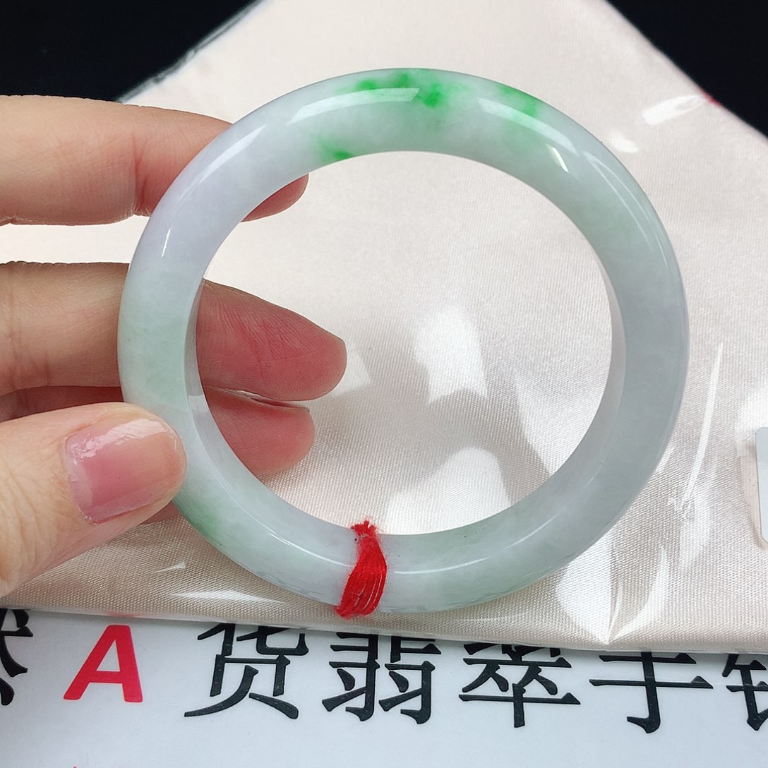 翡翠手镯未镶嵌408正