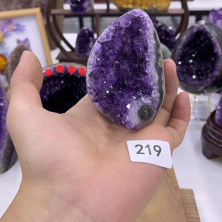 水晶未镶嵌大型摆件（非配饰）